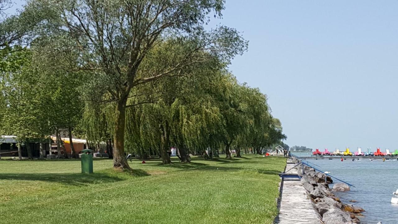 Lelle Resort Cb34 Balatonlelle Zewnętrze zdjęcie