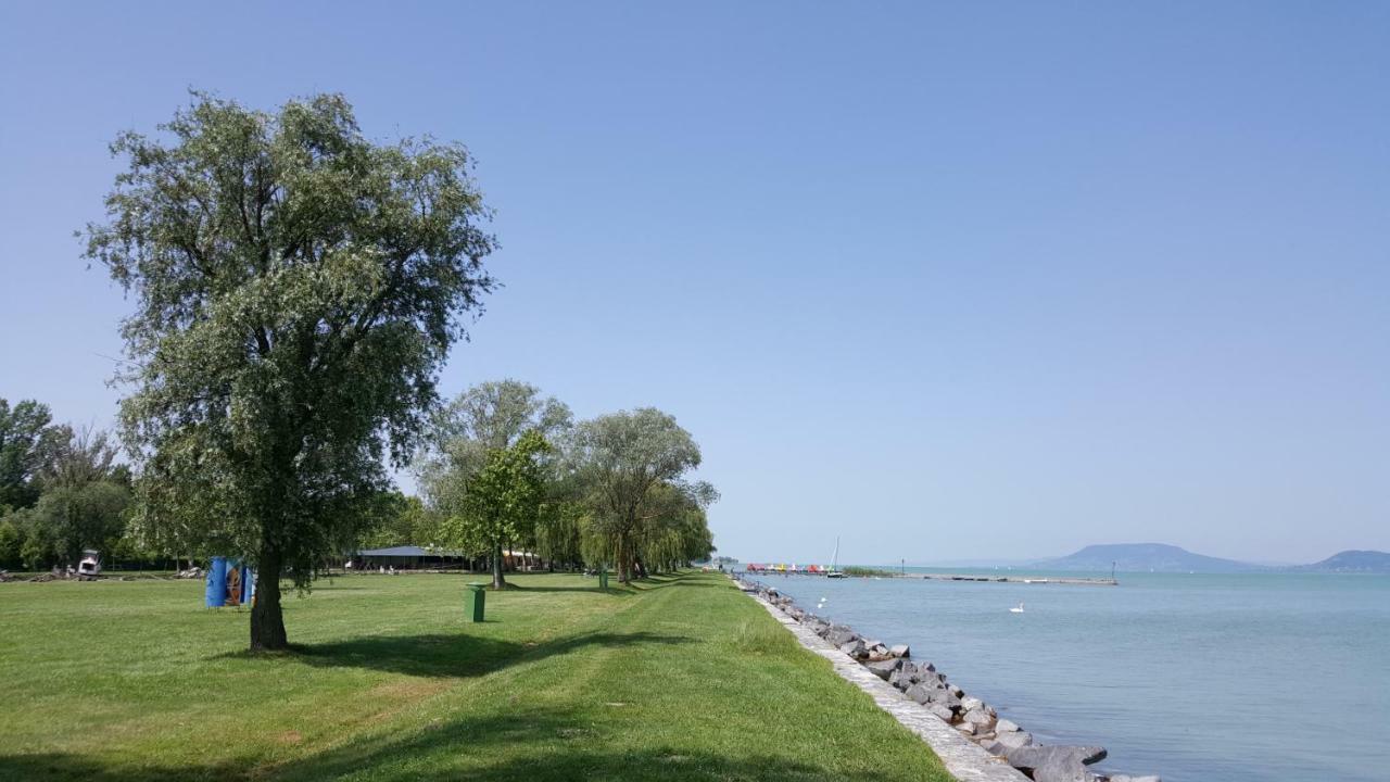 Lelle Resort Cb34 Balatonlelle Zewnętrze zdjęcie