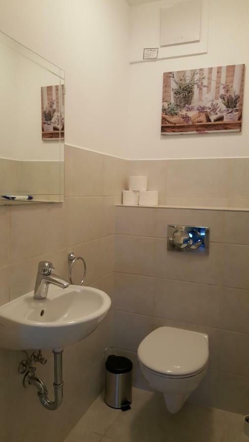Lelle Resort Cb34 Balatonlelle Zewnętrze zdjęcie
